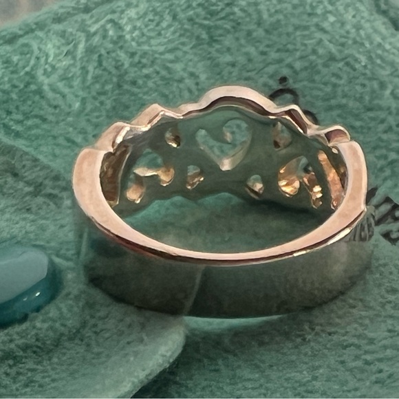 Tiffany & Co. Paloma Picasso Loving Hearts Ring - Picture 5 of 6